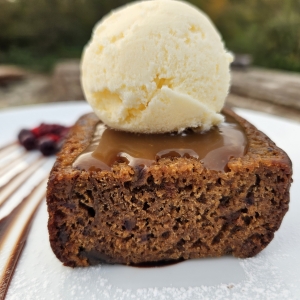 Sticky Toffee Pudd